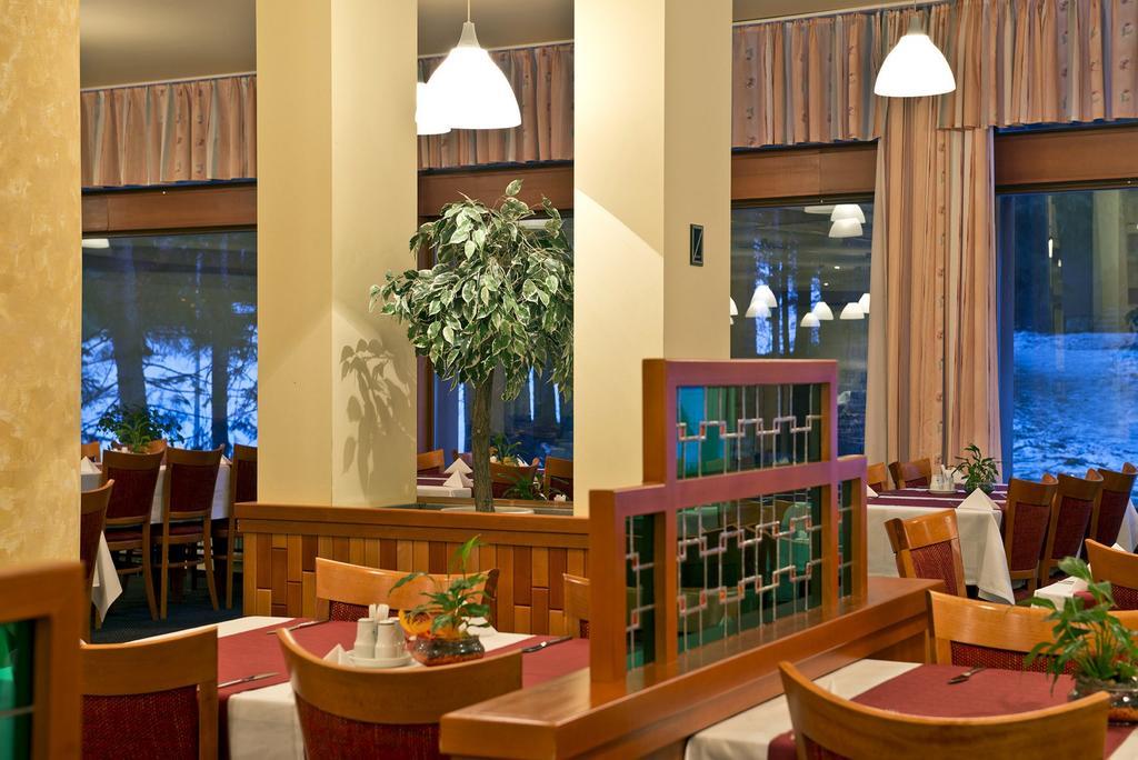 Hotel Sorea Snp Demänovská Dolina Exterior foto